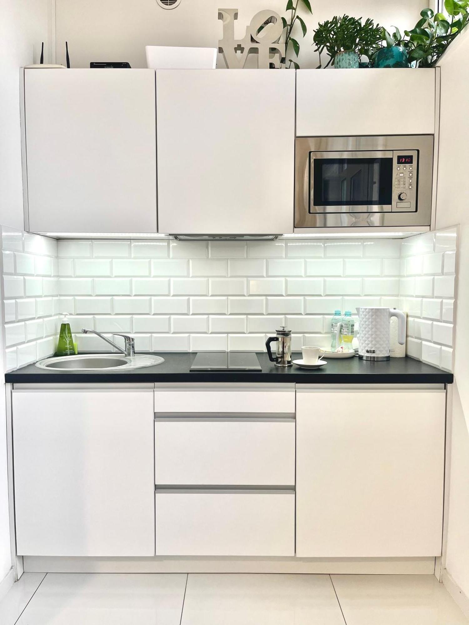 Apartament I Love Piotrkowska Z Wielkim Lustrem, Balkonem I Klimatyzacja ウッチ エクステリア 写真