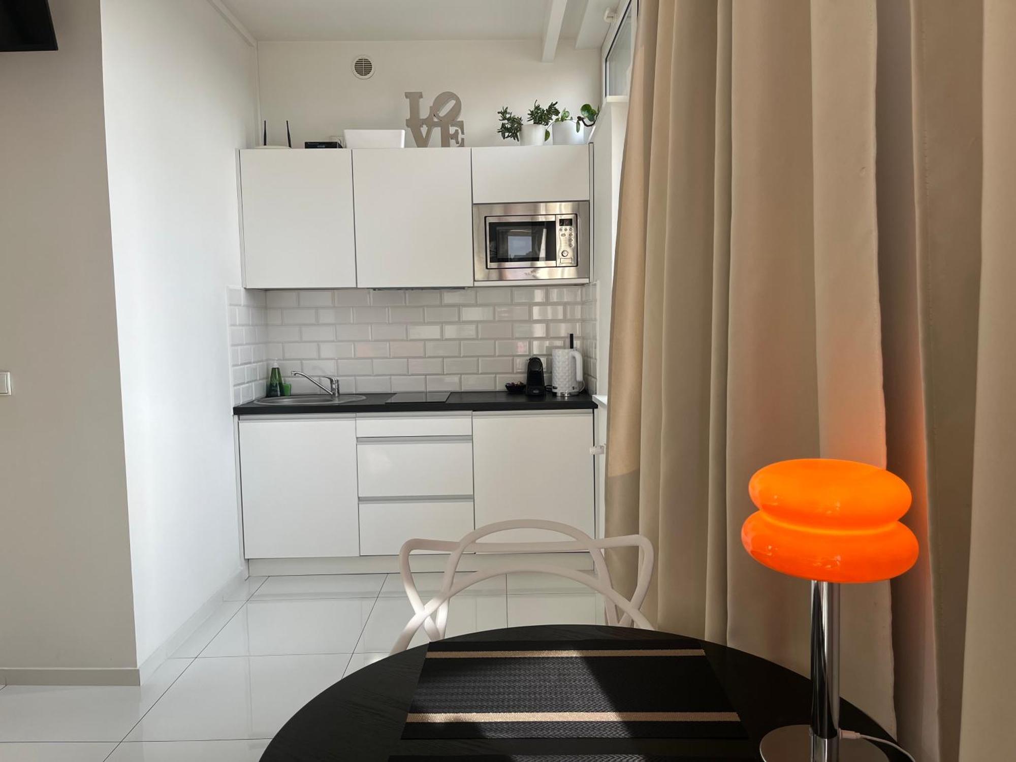 Apartament I Love Piotrkowska Z Wielkim Lustrem, Balkonem I Klimatyzacja ウッチ エクステリア 写真